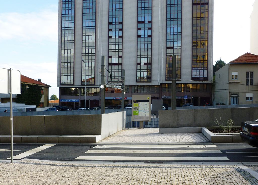 ST - VILA NOVA DE GAIA